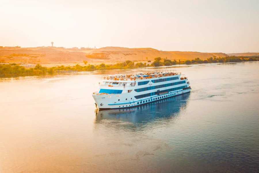 Bastet Travel Egypt 6 Days Egypt Tour Package to Cairo, Abu simbel and Nile Cruise