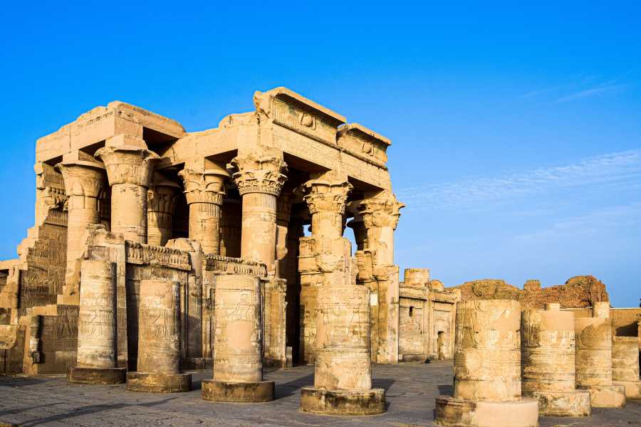 Bastet Travel Egypt 6 Days Egypt Tour Package to Cairo, Abu simbel and Nile Cruise
