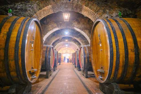 Val d'Orcia full day tour - Pienza , Montalcino and Montepulciano tour with wine & cheese tasting
