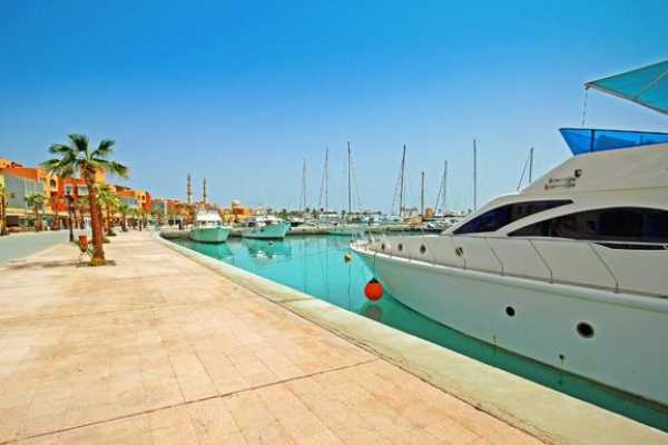 Abu Dabbab  Snorkeling Trip from Hurghada