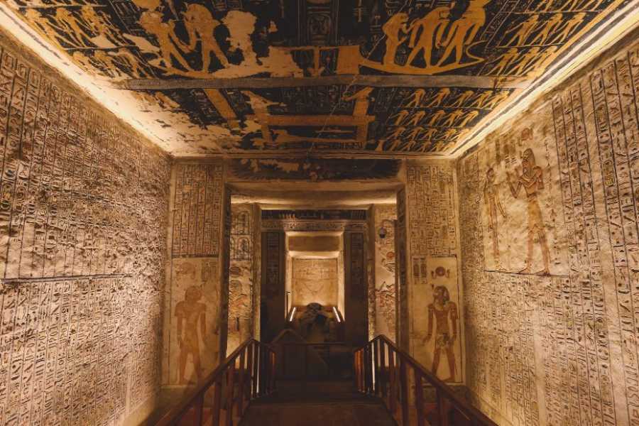 Egypt Tour packages 11 days Egypt itinerary Cairo with Nile cruise and Hurghada