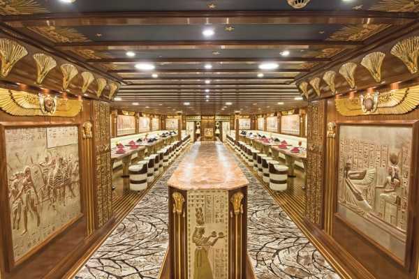 Nefertari Seascope boat trip from Port Ghalib