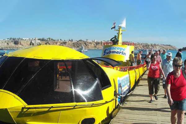 Semi Submarine trip from El Quseir