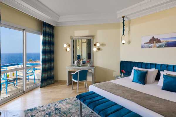 Transfer from Marsa Alam Airport to Dreams Beach Resort