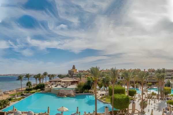 Transfer from Marsa Alam Airport to Abu Dabbab Lodge