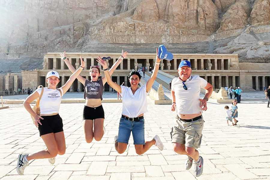 Tours to Egypt LUXOR DAY TOUR FROM SAFAGA PORT