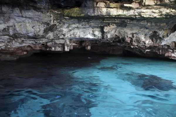 Tour guidato in SUP nella costa di Ognina a Siracusa