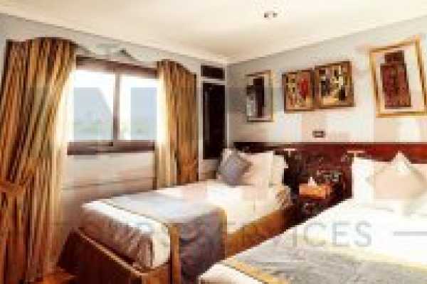 5 Days Sonesta Amirat Dahabiya Nile Cruise
