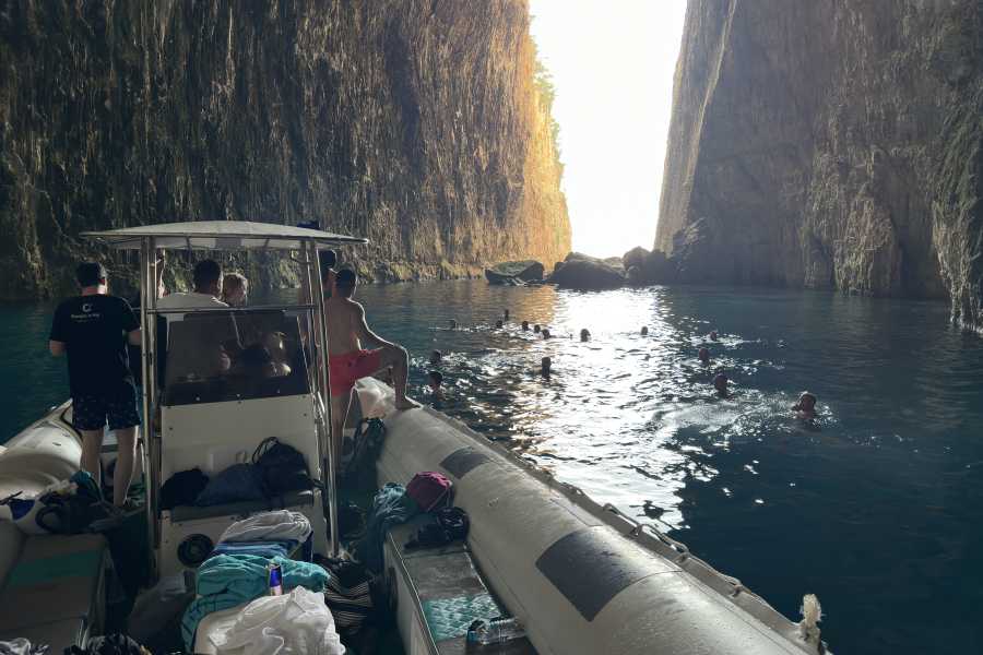 TRIPME TODAY Biglietto In Gommone Grand Tour Del Parco Nazionale & Baia Di Grama