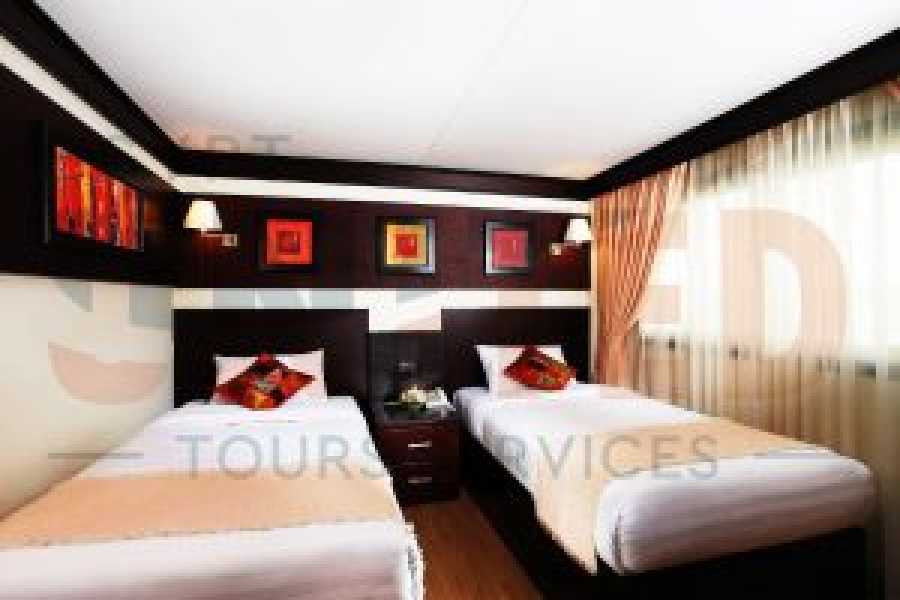 Tours to Egypt 4 Days Merit Dahabiya Nile Cruise