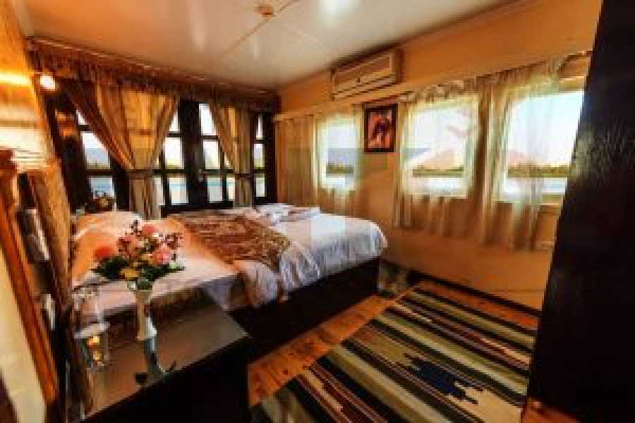 Tours to Egypt 4 Days Musk Dahabiya Nile Cruise