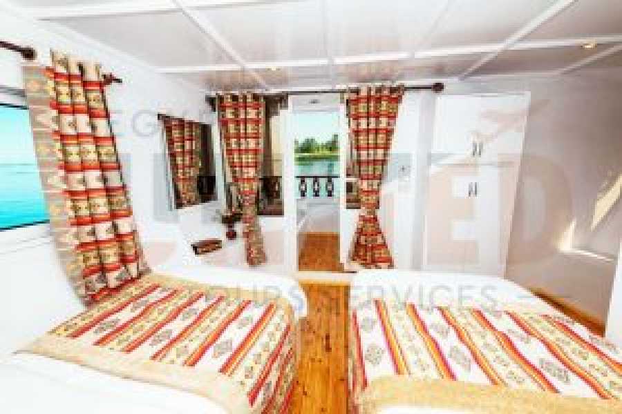 Tours to Egypt 4 Days Musk Dahabiya Nile Cruise