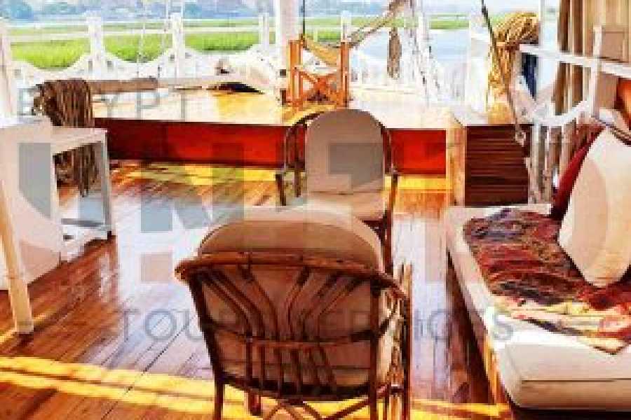 Tours to Egypt 4 Days Abundance Dahabiya Nile Cruise