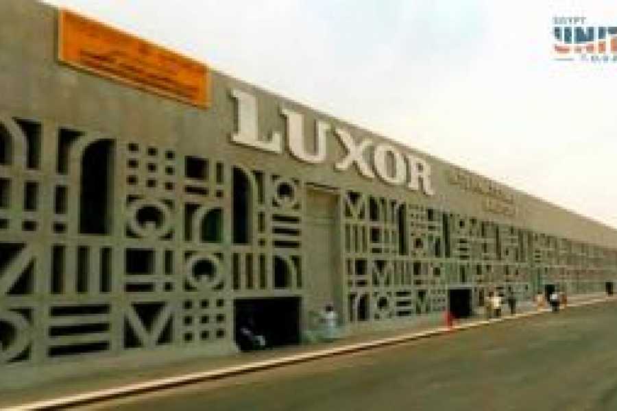 Tours to Egypt Best Luxury Small Group Egypt 8 days Vacation with Nile Cruise 2024/2025