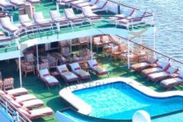 5 Days Sacred Lotus Dahabiya Nile Cruise