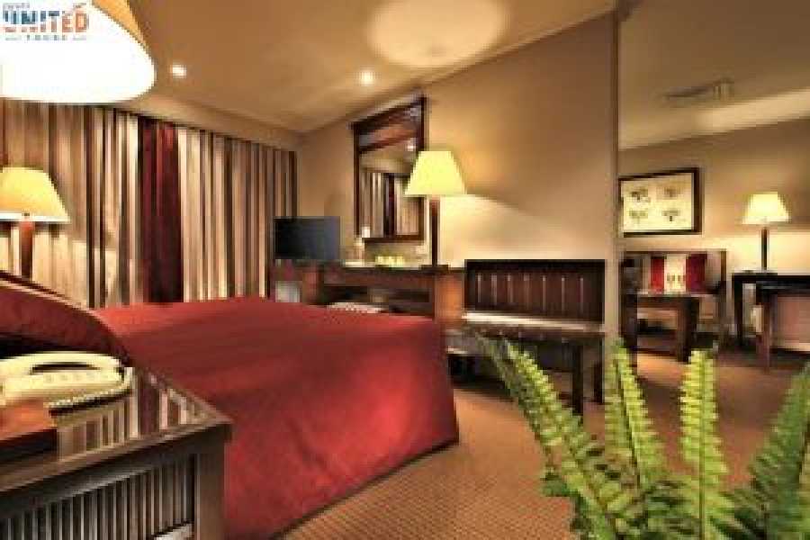 Tours to Egypt NILKREUZFAHRT IM IBEROTEL CROWN EMPEROR 5 TAGE