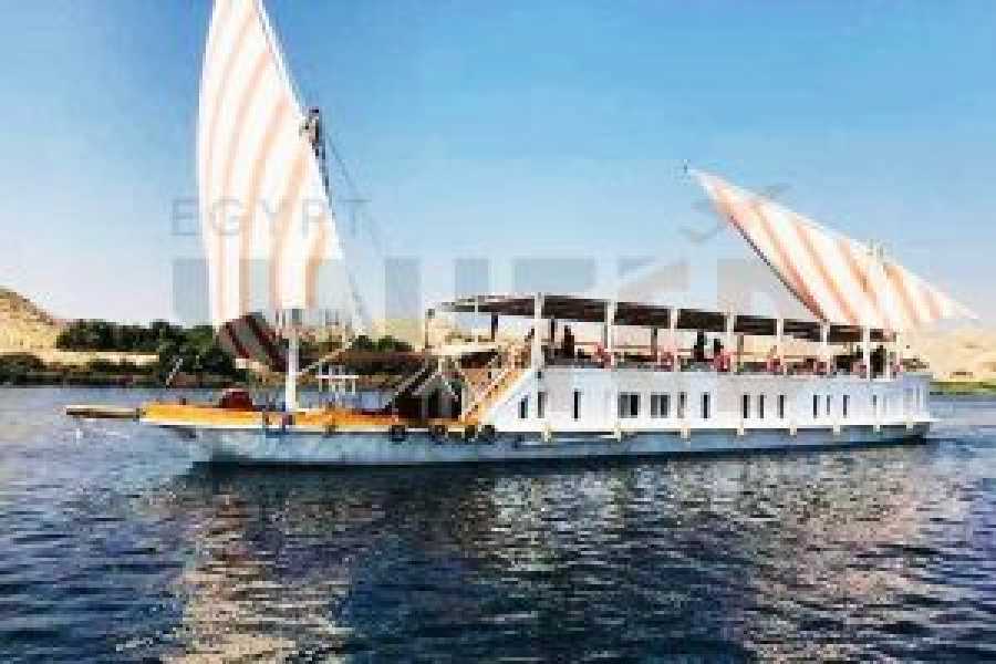 Tours to Egypt Three Pyramids Dahabiya Nile sailing Holiday 2024/2025