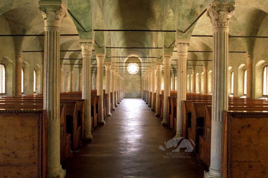 Discover Cervia (ERW) Visita guidata alla biblioteca Malatestiana di Cesena
