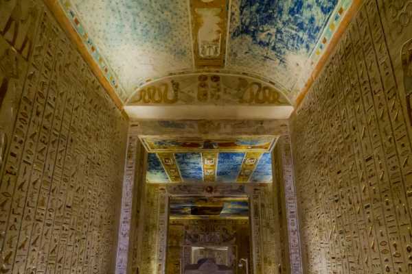 Guided Tour to Valley of the kings from Luxor