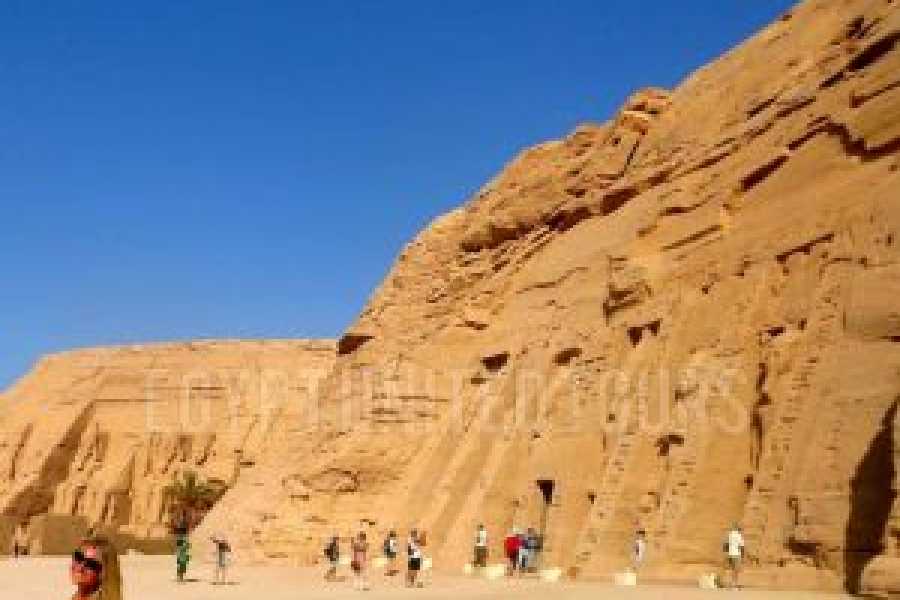 Tours to Egypt 6 JOURS DE VACANCES DE NO&Euml;L EN &Eacute;GYPTE AU CAIRE ET &Agrave; ALEXANDRIE 2024/2025