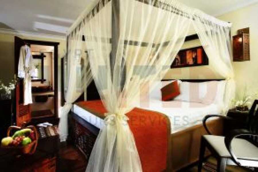 Tours to Egypt 8 Days Amoura Dahabiya Nile Cruise