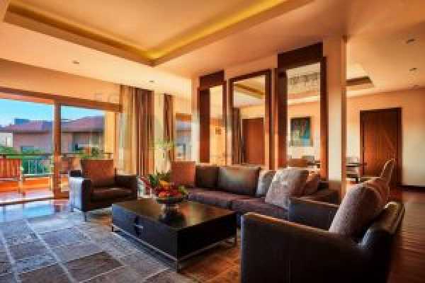 A Luxury 4 Days At Dusit Thani LakeView Cairo Hotel With Tours Included In This Package 2024/2025