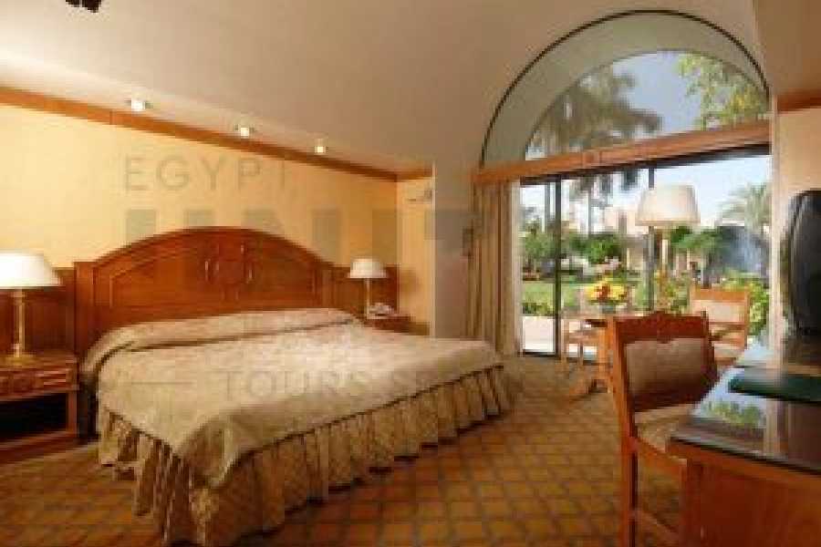 Tours to Egypt 4 Days At Oasis Hotel With Superb Tours Included In This Package 2024/2025