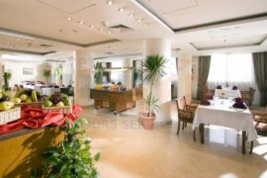 Tours to Egypt An Elegent 5 Day Swiss Inn Nile Hotel Package 2024/2025