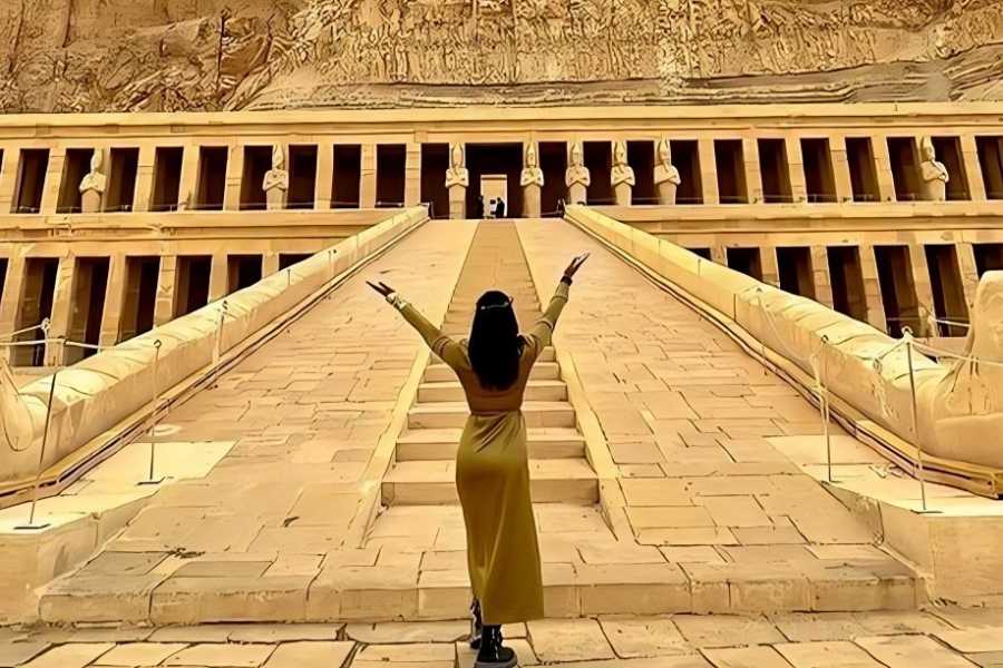 Egypt Tour packages Day Tour to Luxor from Makadi