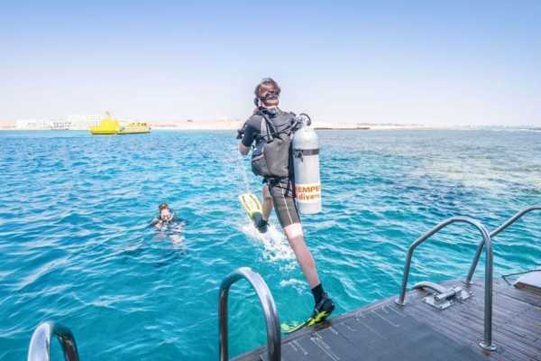 Scuba Diving Day trip from Makadi