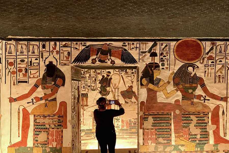 Egypt Tour packages 4 Days Nile cruise from Makadi