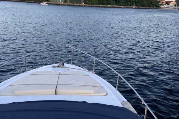 Intermarine 440- 44ft Yacht tour to Cagarras Islands