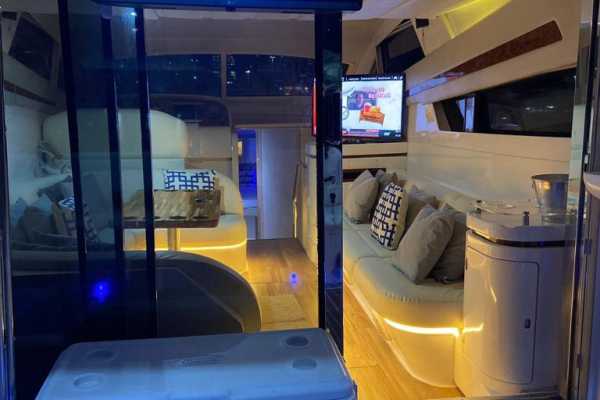 Intermarine 440- 44ft Yacht tour to Cagarras Islands