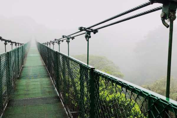 Mistico Hanging Bridges Walk 