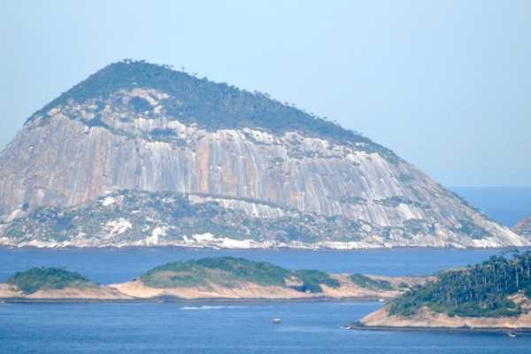 30ft Speedboat to Cagarras Island