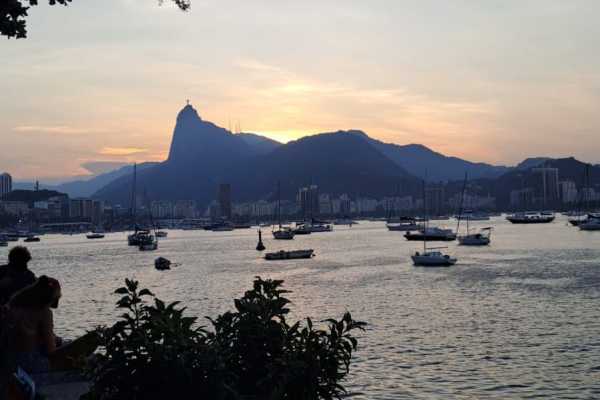 72ft Segue Yacht to Mureta da Urca and Vermelha Beach