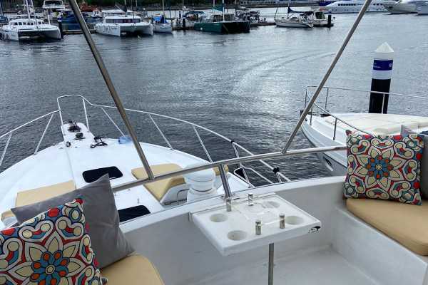 50ft Rio Star Yacht to Itaipu Beach
