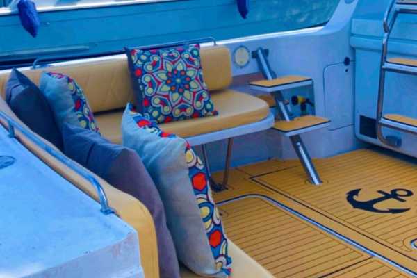 50ft Rio Star Yacht to Itaipu Beach