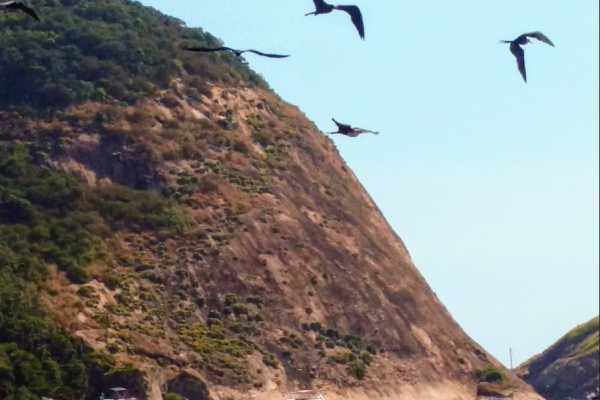 50ft Rio Star Yacht to Itaipu Beach
