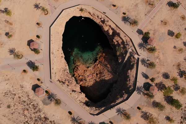 QUEST FOR THE HIDDEN CASCADE: WADI SHAB