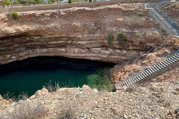 QUEST FOR THE HIDDEN CASCADE: WADI SHAB