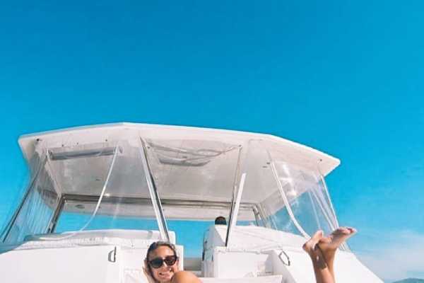 Royal Quest Private Yacht Tour