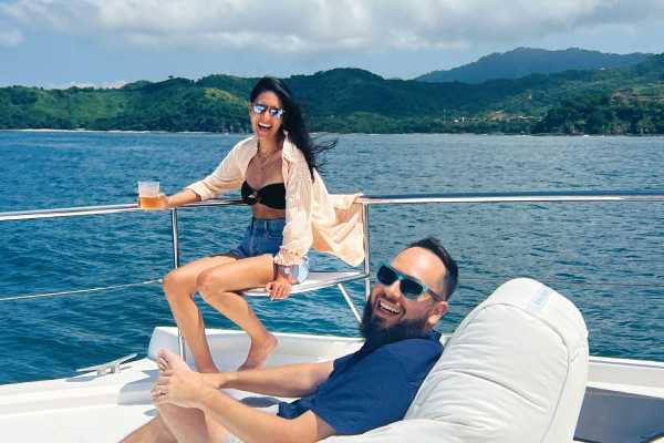 Royal Quest Private Yacht Tour