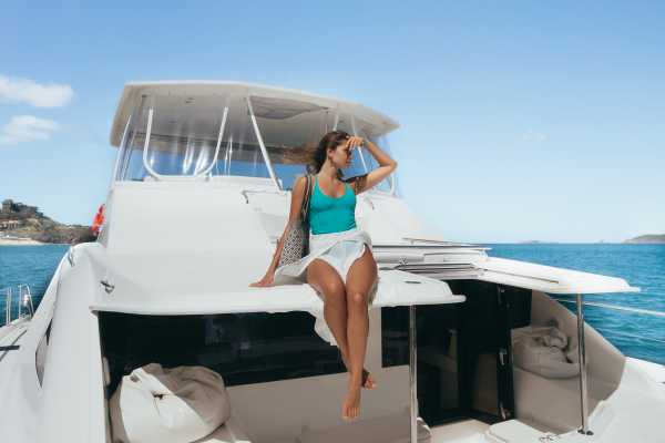 Royal Quest Private Yacht Tour