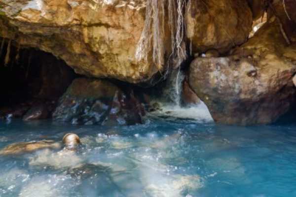 La Leona Waterfall Tour
