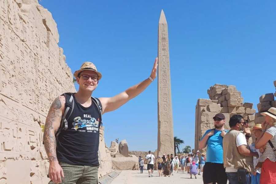 Daily tours Egypt 3 Day tour to the White Desert and Luxor from Cairo
