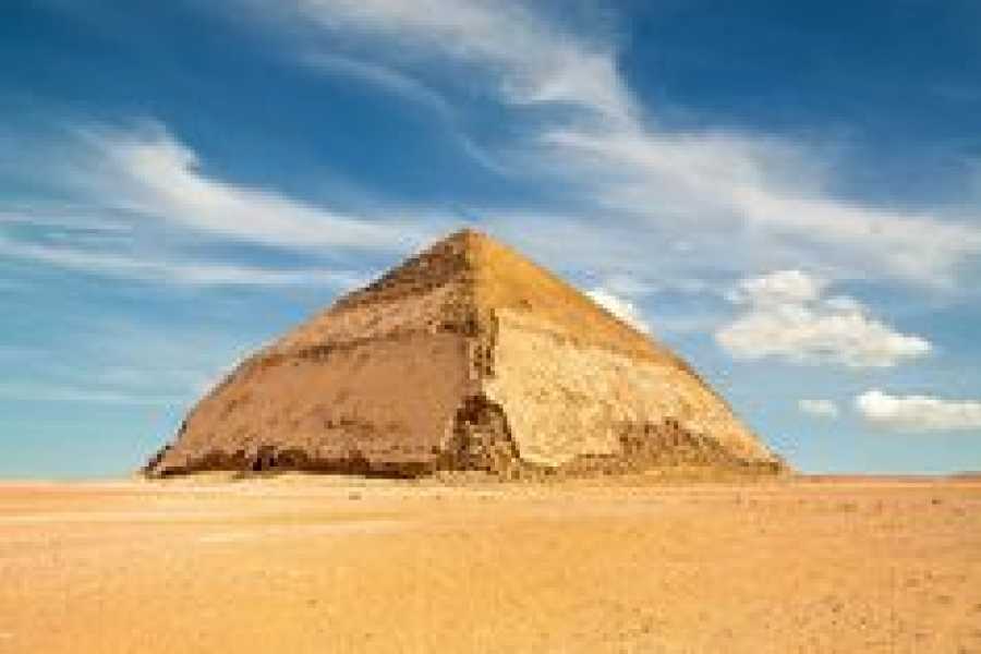 Bastet Travel Egypt Giza Pyramids, Sakkara and Memphis Day Tour