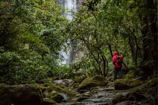 Waterfall Trekking Adventure in the Serra Mountains