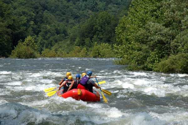 40-Minute Maca&eacute; Rafting Adventure