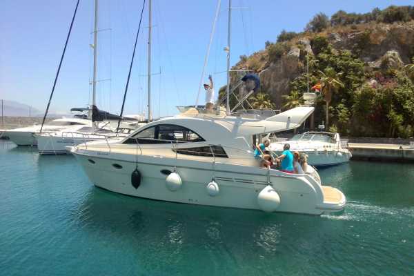4 Hour EARLY SUMMER 2026 Luxury Motor Yacht Charlie Ruggle Cruise APRIL-MAY 2026